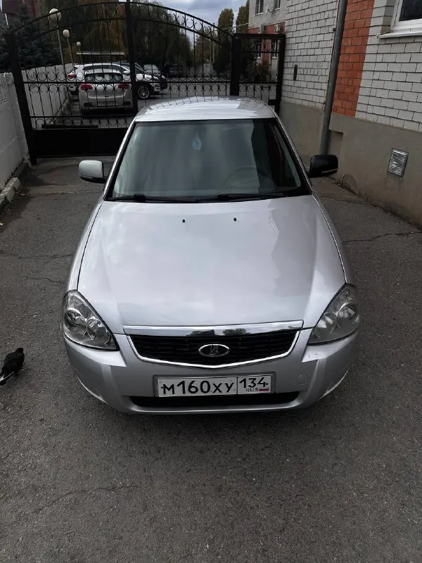 Приора 2009 г пробег 196.000 с кондиционером все болячки устранены : ﻿новая мкп✅ ﻿﻿грм новый✅ ﻿﻿ремень генератора новый✅ ﻿﻿подушки двигателя заменены✅ ﻿тормозные колодки и диски в круг✅ ﻿перебралась полностью ходовая✅ ﻿заменены все жидкости ﻿эур рабочий✅ стоит хорошая музыка (2 подиума + саб) в машину было вложено много сил отличный вариант для первой машины, ломаться уже нечему, все заменили торг на месте присутствует цена 295 000 89081710832 - фотография - 7