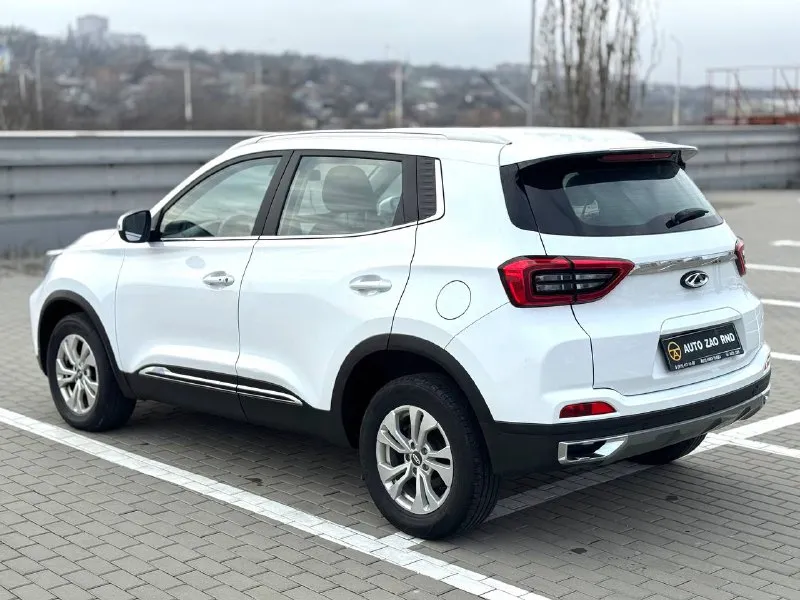 🏁в продаже chery tiggo 4 pro год выпуска: 2022 пробег на табло: 71 000 км птс: электронный, юр. чистый двигатель: 1.5 бензин трансмиссия: cvt vin: lvvdb21b0pd087513 цена: 1 130 000 руб. 📞 + 7 (863)209-79-25 адрес: г. ростов-на-дону, тц «сиверс», пр. сиверса, 23 – как нас найти способы оплаты: — наличные; — кредит (20 банков); — безнал без ндс; — обмен на ваш авто. больше подробностей об авто и способах оплаты узнавайте у менеджера в @autozaorndbot __________________ смотрите все авто в наличии – https://autozao. ru/ 🗺️ присоединяйтесь к авто зао в других городах: — москва — краснодар — екатеринбург - фотография - 4