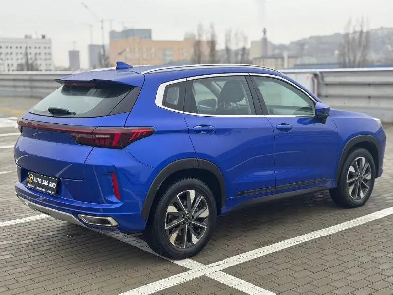 🏁в продаже exeed lx год выпуска: 2023 пробег на табло: 56 000 км птс: электронный, юр. чистый двигатель: 1.5 бензин трансмиссия: cvt vin: lvtdb21b8pe904262 цена: 1 480 000 руб. 📞 + 7 (863)209-79-25 адрес: г. ростов-на-дону, тц «сиверс», пр. сиверса, 23 – как нас найти способы оплаты: — наличные; — кредит (20 банков); — безнал без ндс; — обмен на ваш авто. больше подробностей об авто и способах оплаты узнавайте у менеджера в @autozaorndbot __________________ смотрите все авто в наличии – https://autozao. ru/ 🗺️ присоединяйтесь к авто зао в других городах: — москва — краснодар — екатеринбург - фотография - 3