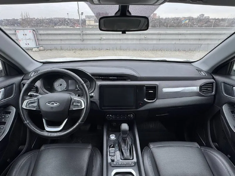 🏁в продаже chery tiggo 4 год выпуска: 2022 пробег на табло: 48 000 км птс: электронный, юр. чистый двигатель: 1.5 бензин трансмиссия: cvt vin: lvvdb21b6nd900463 цена: 1 080 000 новая цена: 990 000 руб. 📞 + 7 (863)209-79-25 адрес: г. ростов-на-дону, тц «сиверс», пр. сиверса, 23 – как нас найти способы оплаты: — наличные; — кредит (20 банков); — безнал без ндс; — обмен на ваш авто. больше подробностей об авто и способах оплаты узнавайте у менеджера в @autozaorndbot __________________ смотрите все авто в наличии – https://autozao. ru/ 🗺️ присоединяйтесь к авто зао в других городах: — москва — краснодар — екатеринбург - фотография - 5