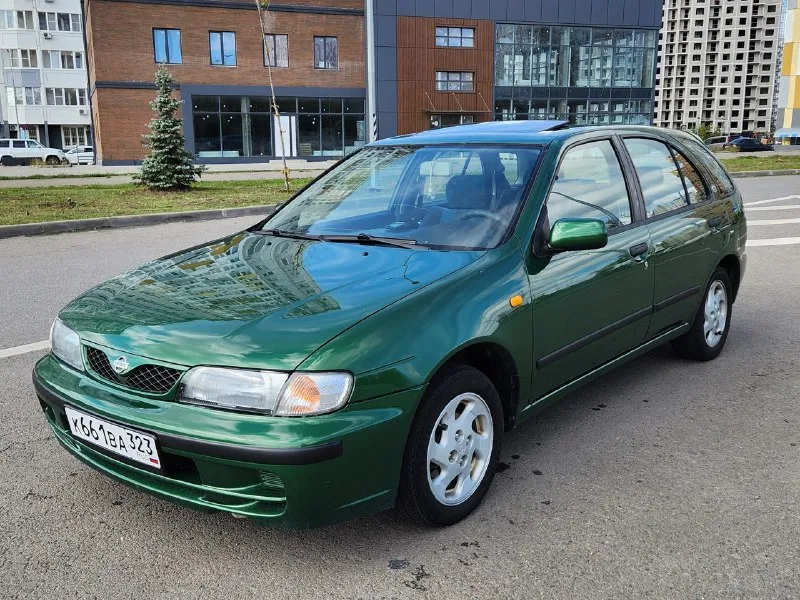 Продам nissan almera n15, мотор 1.4, мкпп, 1999 год. комплектация с люком и кондером (холодит, как п... - фотография