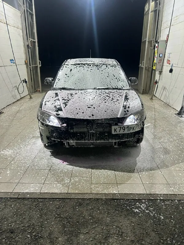 Продам мазду 3bk мотор 2.0 150 л/с механика 6 ступка нужно заниматься кузовом перекрашивать полность... - фотография