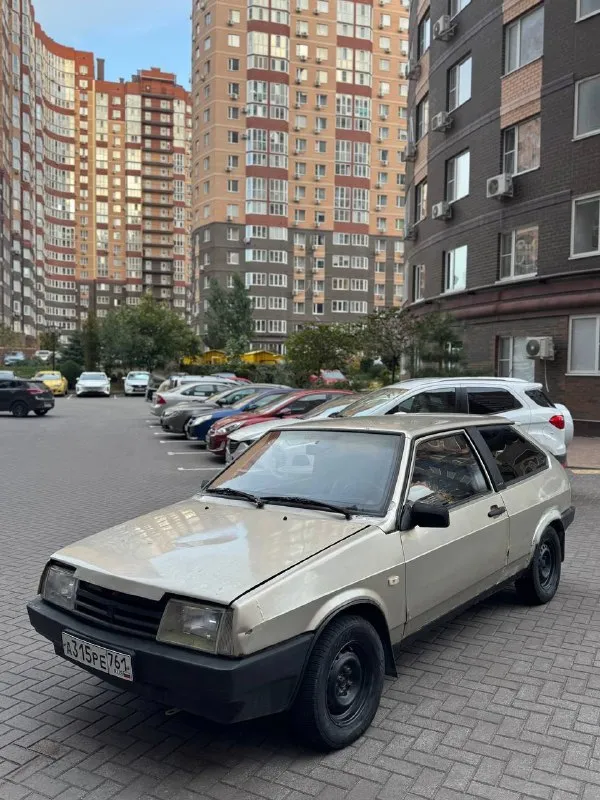 Продам ваз 2108, 2000 года выпуска инжектор цена-73т. р с минимальным торгом юридически чистая, запр... - фотография