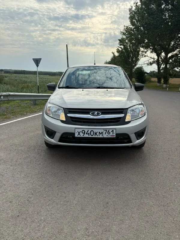 Добрый день! в продаже лада гранта 17 года. 2 собственника 73000 пробега, по базе не скручен на хоро... - фотография