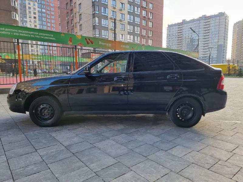 Продается очень живая приора цвет космос взгляды собирает пробег 160т, подтвержденный 89183273140 описание на фото цена 365т, торг - фотография - 2