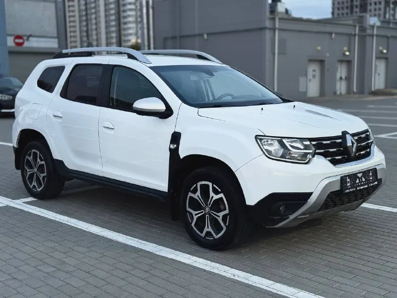 🏁в продаже renault duster комплектация: style год выпуска: 2021 пробег на табло: 63 000 км птс: электронный, юр. чистый двигатель: 1.3 бензин трансмиссия: cvt vin: x7lhsrp3968422812 цена: 1 280 000 новая цена: 1 260 000 руб. 📞 + 7 (928) 113-61-61 адрес: г. ростов-на-дону, тц «сиверс», пр. сиверса, 23 – как нас найти ежедневно с 10:00 до 20:00 способы оплаты: — наличные; — кредит (20 банков); — безнал без ндс; — обмен на ваш авто. больше подробностей об авто и способах оплаты узнавайте у менеджера @autozaorndbot _______________ смотрите все авто в наличии – https://autozao. ru/ 🗺️ присоединяйтесь к авто зао в других городах: — москва — краснодар — екатеринбург - фотография - 2