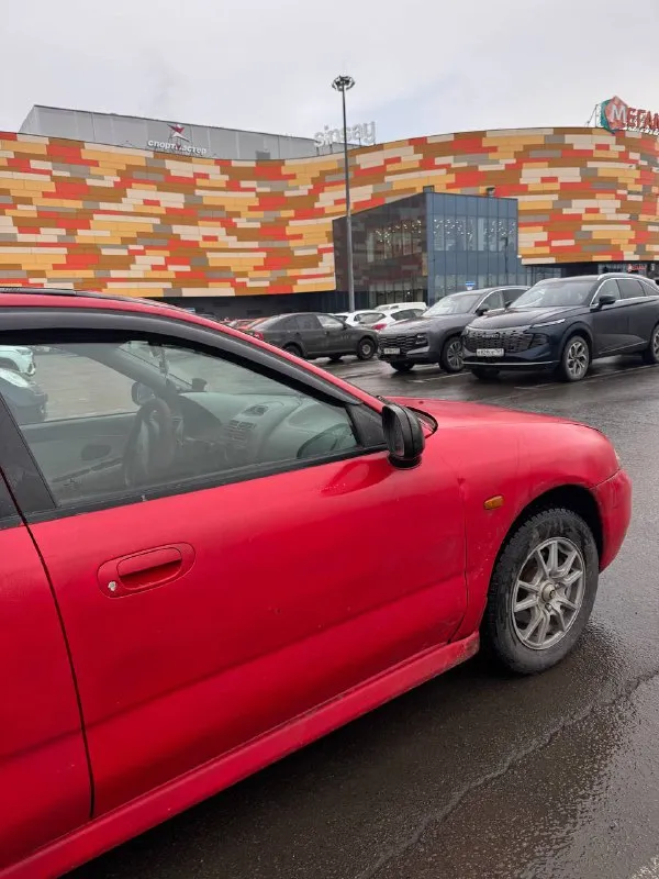 Ростов на дону mitsubishi carisma 1997г 1.6 автомат машиной нужно заниматься. требует ремонта. на ходу, езжу раз в неделю по 250км, и каждый день с работы и на работу (+-30км) цена 150.000 связь @lersss7 - фотография - 3