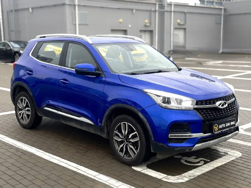🏁в продаже chery tiggo 4 год выпуска: 2022 пробег на табло: 56 000 км птс: электронный, юр. чистый двигатель: 1.5 бензин трансмиссия: cvt vin: lvvdb21b0nd312588 цена: 1 070 000 руб. 📞 + 7 (928) 113-61-61 адрес: г. ростов-на-дону, тц «сиверс», пр. сиверса, 23 – как нас найти ежедневно с 10:00 до 20:00 способы оплаты: — наличные; — кредит (20 банков); — безнал без ндс; — обмен на ваш авто. больше подробностей об авто и способах оплаты узнавайте у менеджера @autozaorndbot _______________ смотрите все авто в наличии – https://autozao. ru/ 🗺️ присоединяйтесь к авто зао в других городах: — москва — краснодар — екатеринбург - фотография - 2