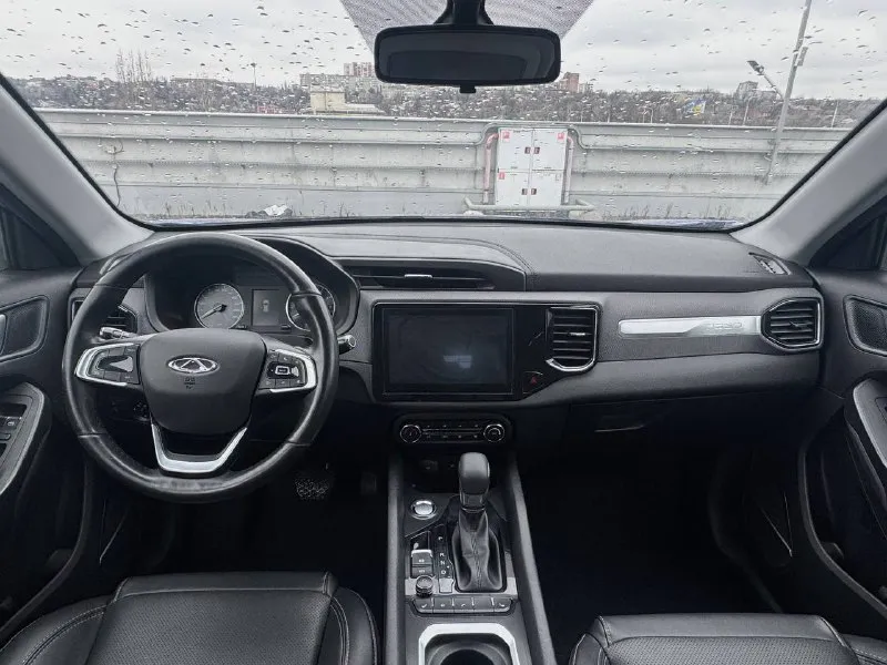 🏁в продаже chery tiggo 4 год выпуска: 2022 пробег на табло: 56 000 км птс: электронный, юр. чистый двигатель: 1.5 бензин трансмиссия: cvt vin: lvvdb21b0nd312588 цена: 1 070 000 руб. 📞 + 7 (928) 113-61-61 адрес: г. ростов-на-дону, тц «сиверс», пр. сиверса, 23 – как нас найти ежедневно с 10:00 до 20:00 способы оплаты: — наличные; — кредит (20 банков); — безнал без ндс; — обмен на ваш авто. больше подробностей об авто и способах оплаты узнавайте у менеджера @autozaorndbot _______________ смотрите все авто в наличии – https://autozao. ru/ 🗺️ присоединяйтесь к авто зао в других городах: — москва — краснодар — екатеринбург - фотография - 5