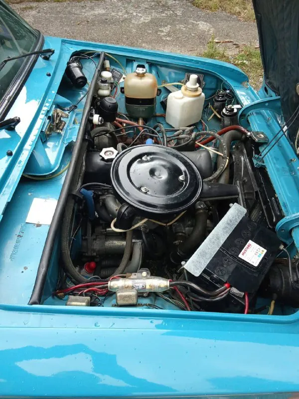 Ваз 2106 (1994) — реставрация с гарантией будущего. редкий цвет «пицунда». антикор и защита. кратко: продается ваз 2106, выведенный в состояние нового. помимо полного восстановления (двигатель, ходовая, салон), проведена комплексная защита кузова: заменены пороги и нижнии части крыльев, все скрытые полости обработаны антикором, установлены подкрылки. автомобиль на 100% защищен от коррозии и готов служить десятилетиями. вложения — 500 000+ руб. в качество и долговечность. --- главное достоинство этого авто — не только его внешний вид сегодня, но и гарантия того, что таким он останется через 5 и 10 лет. 🔹 кузов: финальное решение вопроса ржавчины. · честная реставрация: в рамках борьбы с возрастной коррозией были качественно заменены пороги и нижние части крыльев. автомобиль не бился. · инженерный подход к сохранности: после всех сварочных работ была проведена полномасштабная антикоррозийная обработка всех скрытых полостей кузова. это не просто "пшик из баллончика", а полноценная защита. · защита на будущее: для предотвращения скопления грязи и влаги установлены новые подкрылки (локеры). это критически важный элемент, который сохраняет целостность металла и не даёт камням и реагентам делать свою разрушительную работу. · итог: вы получаете не просто покрашенную машину, . .. age:url('//telegram. org/img/emoji/40/f09fa494.png')">🤔 почему я продаю? это был проект души. цель была не просто «сделать подешевле и продать», а вернуть легенде ее первозданный вид и добавить современный комфорт. цель достигнута. автомобиль вызывает восторг и удивление на каждом светофоре. продаю, так как реализовал свою идею и в гараже ждёт новый проект. 🙏 кому это предложение? ищу понимающего покупателя — коллекционера, ценителя советского автопрома или человека, который ищет не просто транспорт, а уникальный, готовый к использованию экземпляр с историей и душой. это автомобиль для выставок, для воскресных поездок, для души. 💎 цена: 490 000 рублей. (обсуждается только после личного осмотра и с человеком, который понимает, за что платит. сравнение с обычными «шестерками» прошу не предлагать — это совершенно разные вещи). 🌏 место осмотра : ставропольский край, город пятигорск 📞 связь : желательно wharsapp : 📞 89054600746 - фотография - 3