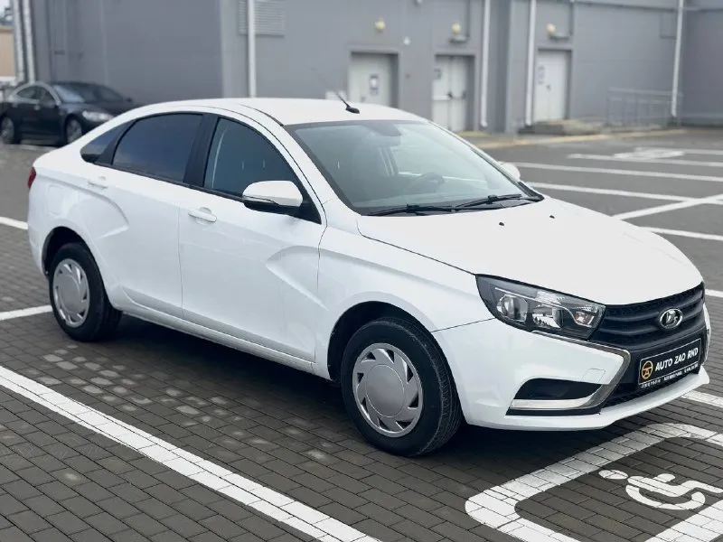 🏁в продаже lada vesta год выпуска: 2021 пробег на табло: 131 546 км птс: электронный, юр. чистый двигатель: 1.6 бензин трансмиссия: cvt vin: xtagfl440ny612402 цена: 690 000 руб. 📞 + 7 (928) 113-61-61 адрес: г. ростов-на-дону, тц «сиверс», пр. сиверса, 23 – как нас найти способы оплаты: — наличные; — кредит (20 банков); — безнал без ндс; — обмен на ваш авто. больше подробностей об авто и способах оплаты узнавайте у менеджера в @autozaorndbot __________________ смотрите все авто в наличии – https://autozao. ru/ 🗺️ присоединяйтесь к авто зао в других городах: — москва — краснодар — екатеринбург - фотография - 2