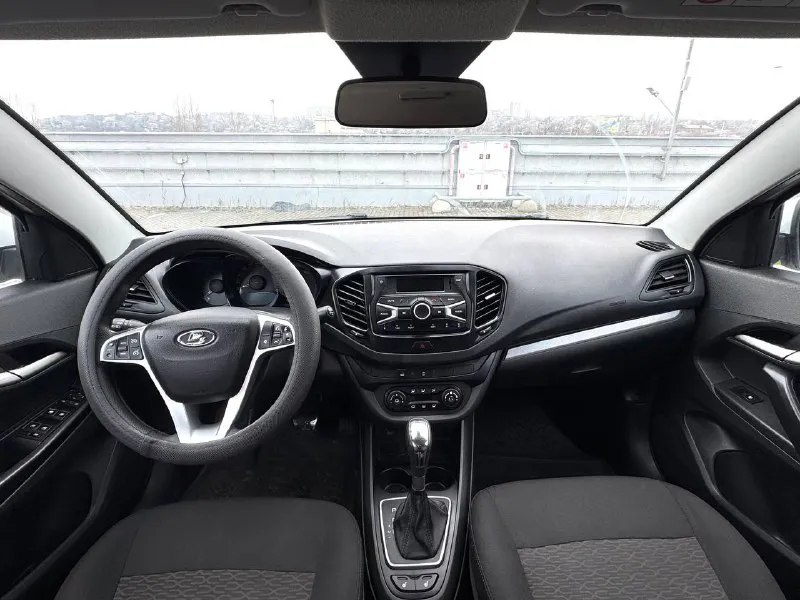 🏁в продаже lada vesta год выпуска: 2021 пробег на табло: 131 546 км птс: электронный, юр. чистый двигатель: 1.6 бензин трансмиссия: cvt vin: xtagfl440ny612402 цена: 690 000 руб. 📞 + 7 (928) 113-61-61 адрес: г. ростов-на-дону, тц «сиверс», пр. сиверса, 23 – как нас найти способы оплаты: — наличные; — кредит (20 банков); — безнал без ндс; — обмен на ваш авто. больше подробностей об авто и способах оплаты узнавайте у менеджера в @autozaorndbot __________________ смотрите все авто в наличии – https://autozao. ru/ 🗺️ присоединяйтесь к авто зао в других городах: — москва — краснодар — екатеринбург - фотография - 5