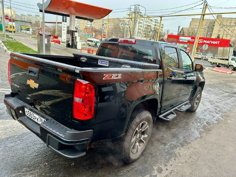 Chevrolet colorado z71 2015 год мотор: 3.6 пробег: 146.000 км цена 2.850 возможен обмен контакты: +7... - фотография
