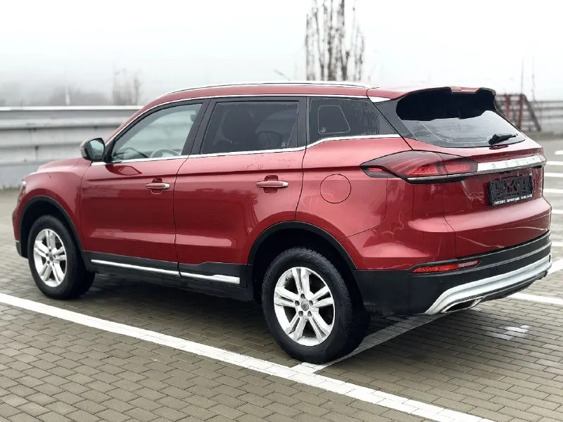 🏁в продаже geely atlas pro год выпуска: 2023 пробег на табло: 91 405 км птс : электронный, юр. чистый двигатель: 1.5 бензин трансмиссия: aт vin: y4k8722zxpb303505 цена: 1 390 000 новая цена: 1 370 000 руб. 📞 + 7 (928) 113-61-61 адрес: г. ростов-на-дону, тц «сиверс», пр. сиверса, 23 – как нас найти способы оплаты: — наличные; — кредит (20 банков); — безнал без ндс; — обмен на ваш авто. больше подробностей об авто и способах оплаты узнавайте у менеджера @rnd_auto_zao ______________ смотрите все авто в наличии – https://autozao. ru/ 🗺️ присоединяйтесь к авто зао в других городах: — москва — краснодар — екатеринбург - фотография - 3