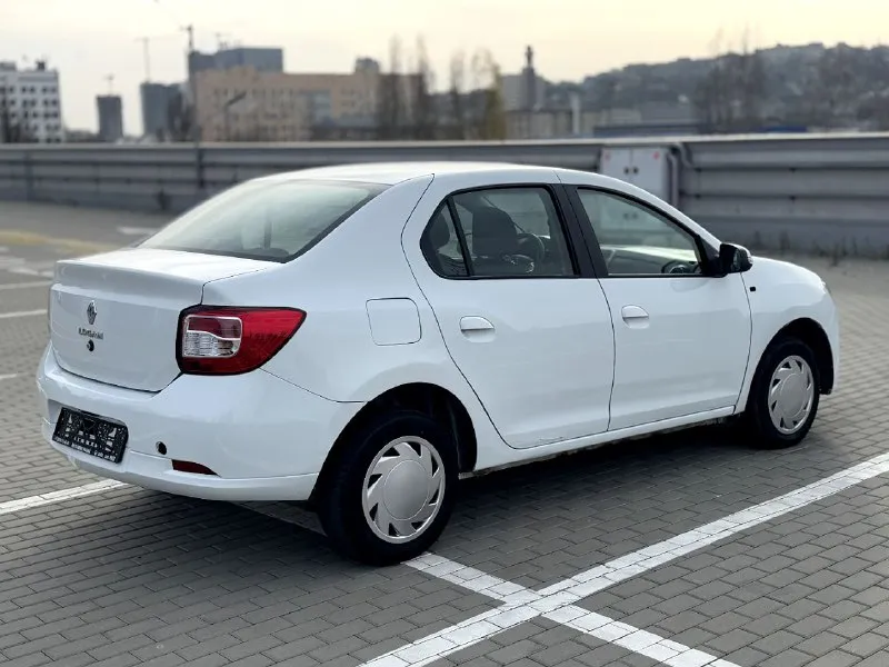 🏁в продаже renault logan год выпуска: 2021 пробег на табло: 79 000 км птс: электронный, юр. чистый двигатель: 1.6 бензин трансмиссия: мт vin: x7l4srlv468608470 цена: 560 000 новая цена: 550 000 руб. 📞 + 7 (928) 113-61-61 адрес: г. ростов-на-дону, тц «сиверс», пр. сиверса, 23 – как нас найти способы оплаты: — наличные; — кредит (20 банков); — безнал без ндс; — обмен на ваш авто. больше подробностей об авто и способах оплаты узнавайте у менеджера @autozaorndbot ________________ смотрите все авто в наличии – https://autozao. ru/ 🗺️ присоединяйтесь к авто зао в других городах: — москва — краснодар — екатеринбург - фотография - 4