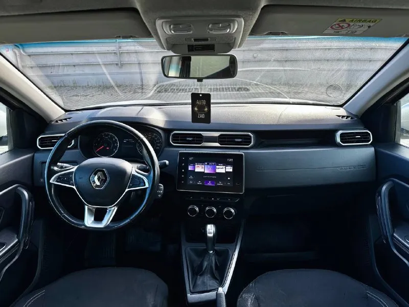 🏁в продаже renault duster комплектация: drive год выпуска: 2021 пробег на табло: 64 000 км птс : электронный, юр. чистый двигатель: 1.3 бензин трансмиссия: cvt vin: x7lhsrp3968215410 цена: 1 250 000 новая цена: 1 240 000 руб. 📞 +7 (863) 209-79-25 адрес: г. ростов-на-дону, тц «сиверс», пр. сиверса, 23 – как нас найти способы оплаты: — наличные; — кредит (20 банков); — безнал без ндс; — обмен на ваш авто. больше подробностей об авто и способах оплаты узнавайте у менеджера @autozaorndbot ___________ смотрите все авто в наличии – https://autozao. ru/ 🗺️ присоединяйтесь к авто зао в других городах: — москва — краснодар — екатеринбург - фотография - 6