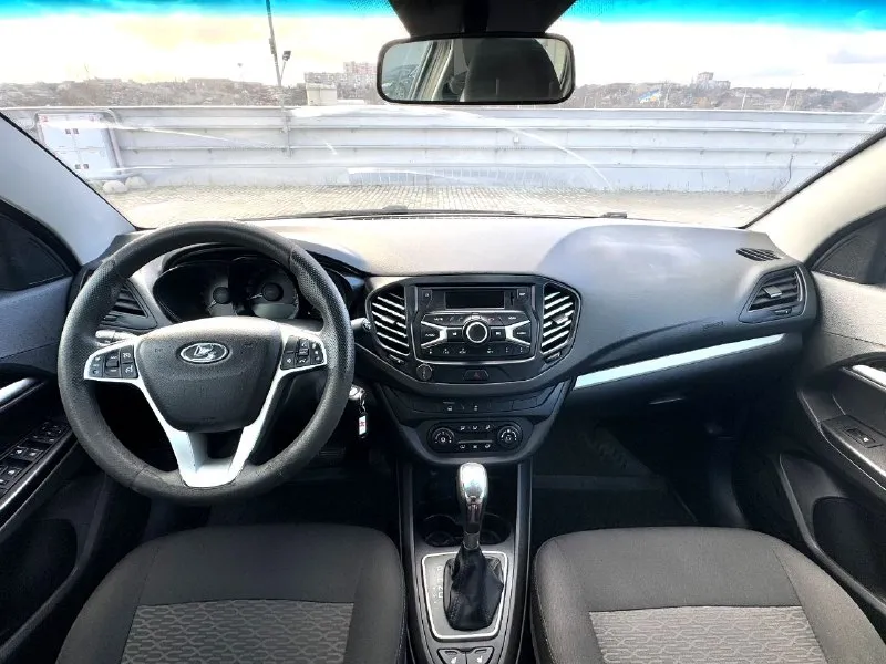 🏁в продаже lada vesta год выпуска: 2021 пробег на табло: 165 000 км птс: электронный, юр. чистый двигатель: 1.6 бензин трансмиссия: cvt vin: xtagfl440ny612471 цена: 690 000 новая цена: 680 000 руб. 📞 + 7 (928) 113-61-61 адрес: г. ростов-на-дону, тц «сиверс», пр. сиверса, 23 – как нас найти способы оплаты: — наличные; — кредит (20 банков); — безнал без ндс; — обмен на ваш авто. больше подробностей об авто и способах оплаты узнавайте у менеджера @autozaorndbot ___________ 👾🎄играть в гонку автозао 🎅🏻 смотрите все авто в наличии – https://autozao. ru/ 🗺️ присоединяйтесь к авто зао в других городах: — москва — краснодар — екатеринбург - фотография - 5