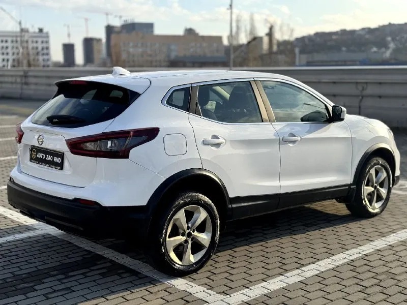 🏁в продаже nissan qashqai год выпуска: 2021 пробег на табло: 76 764 км птс: электронный, юр. чистый двигатель: 2.0 бензин трансмиссия: cvt vin: z8nfbaj11es143447 цена: 1 490 000 новая цена: 1 450 000 руб. 📞 + 7 (928) 113-61-61 адрес: г. ростов-на-дону, тц «сиверс», пр. сиверса, 23 – как нас найти способы оплаты: — наличные; — кредит (20 банков); — безнал без ндс; — обмен на ваш авто. больше подробностей об авто и способах оплаты узнавайте у менеджера в @autozaorndbot ______________ смотрите все авто в наличии – https://autozao. ru/ 🗺️ присоединяйтесь к авто зао в других городах: — москва — краснодар — екатеринбург - фотография - 4