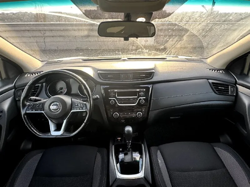 🏁в продаже nissan qashqai год выпуска: 2021 пробег на табло: 76 764 км птс: электронный, юр. чистый двигатель: 2.0 бензин трансмиссия: cvt vin: z8nfbaj11es143447 цена: 1 490 000 новая цена: 1 450 000 руб. 📞 + 7 (928) 113-61-61 адрес: г. ростов-на-дону, тц «сиверс», пр. сиверса, 23 – как нас найти способы оплаты: — наличные; — кредит (20 банков); — безнал без ндс; — обмен на ваш авто. больше подробностей об авто и способах оплаты узнавайте у менеджера в @autozaorndbot ______________ смотрите все авто в наличии – https://autozao. ru/ 🗺️ присоединяйтесь к авто зао в других городах: — москва — краснодар — екатеринбург - фотография - 6