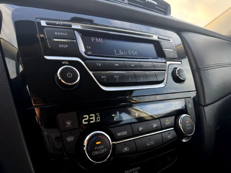 🏁в продаже nissan qashqai год выпуска: 2021 пробег на табло: 76 764 км птс: электронный, юр. чистый двигатель: 2.0 бензин трансмиссия: cvt vin: z8nfbaj11es143447 цена: 1 490 000 новая цена: 1 450 000 руб. 📞 + 7 (928) 113-61-61 адрес: г. ростов-на-дону, тц «сиверс», пр. сиверса, 23 – как нас найти способы оплаты: — наличные; — кредит (20 банков); — безнал без ндс; — обмен на ваш авто. больше подробностей об авто и способах оплаты узнавайте у менеджера в @autozaorndbot ______________ смотрите все авто в наличии – https://autozao. ru/ 🗺️ присоединяйтесь к авто зао в других городах: — москва — краснодар — екатеринбург - фотография - 8