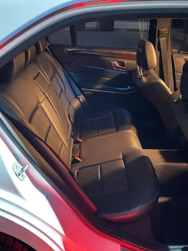 🚗марка модель:mercedes-benz e-класс 🗓️год выпуска: 2014 г. 💵цена: 1650000 р. 🕹️кпп: автомат 7 ступенчатая. 🛢️объём: 2.0 ⛽тип двигателя: бензин 🏃🏻‍♂️пробег: 243 000 🏙️город: шахты ☎️телефон: 89185769674 автомобиль в отличном состоянии. не требует никаких вложений. после детейлинг процедур. сделано крупное то с заменой всех жидкостей. полностью обслужена. очень хорошая комплектация. elegance особая серия. работает абсолютно все. оригинальный, подтвержденный пробег, продажа от собственника. - фотография - 5