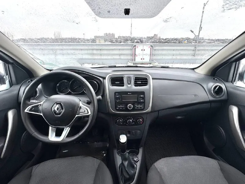 🏁в продаже renault logan год выпуска: 2021 пробег на табло: 76 600 км птс: электронный, юр. чистый двигатель: 1.6 бензин трансмиссия: mt vin: x7l4srlv467346165 цена: 580 000 новая цена: 570 000 руб. 📞 + 7 (928) 113-61-61 адрес: г. ростов-на-дону, тц «сиверс», пр. сиверса, 23 – как нас найти способы оплаты: — наличные; — кредит (20 банков); — безнал без ндс; — обмен на ваш авто. больше подробностей об авто и способах оплаты узнавайте у менеджера @autozaorndbot ___________ смотрите все авто в наличии – https://autozao. ru/ 🗺️ присоединяйтесь к авто зао в других городах: — москва — краснодар — екатеринбург - фотография - 5