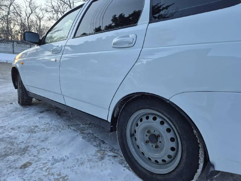 Ростов в продаже🔥 приора универсал с кондиционером❄️ ✅2010год ✅4 хозяина ✅коробка без вылетов, хрустов ✅движок 16v работает отлично ✅ техника отличная на хорошем ходу ✅доки чистые ✅дно пороги стаканы целые без гнили ✅по кузову без рыжиков 🛞на зимней резине цена🎁 275тыс 🔥🔥 ‼️это низ рынка ‼️для такого состоянии связь 🤙89601199575 t. me/avtorndoblast - фотография - 5