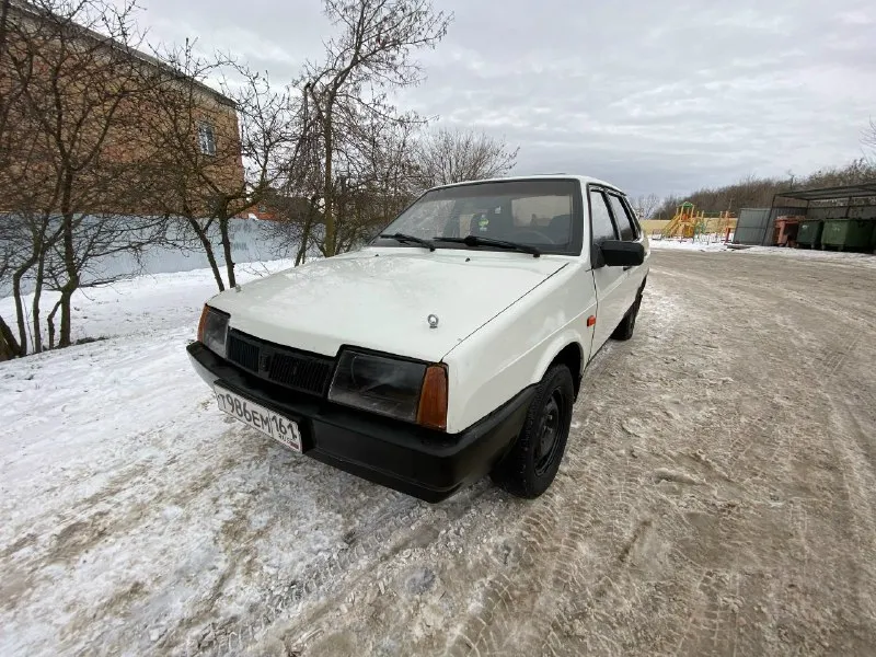 В продаже 21099 96г мотор коробка отлично кузов без гнили и ржавчины дно идеал документы чистые на б... - фотография