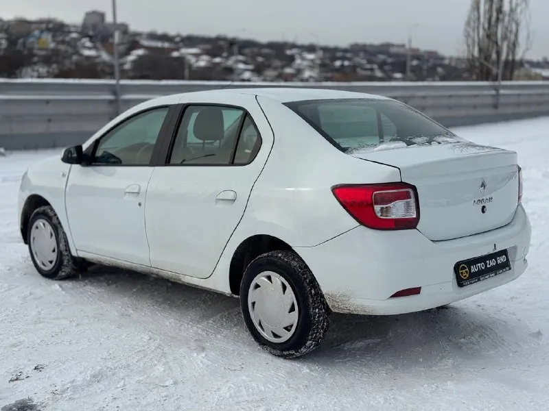 🏁в продаже renault logan год выпуска: 2021 пробег на табло: 137 500 км птс: электронный, юр. чистый двигатель: 1.6 бензин трансмиссия: mt vin: x7l4srlv467548717 цена: 580 000 руб. 📞 + 7 (928) 113-61-61 адрес: г. ростов-на-дону, тц «сиверс», пр. сиверса, 23 – как нас найти способы оплаты: — наличные; — кредит (20 банков); — безнал без ндс; — обмен на ваш авто. больше подробностей об авто и способах оплаты узнавайте у менеджера в @autozaorndbot __________________ смотрите все авто в наличии – https://autozao. ru/ 🗺️ присоединяйтесь к авто зао в других городах: — москва — краснодар — екатеринбург - фотография - 4