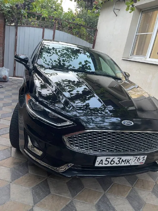 Ford fusion 2019 sel 1.5 ecoboost (184 л. с.) 1 владелец, в собственности 2 года. пробег 190 000 км. отличное состояние. кузов в родной краске. двигатель 2021 года, классический автомат (не робот). комплектация: кожа, люк, подогрев сидений, sync 3, carplay/android auto, адаптивный круиз, камера, парктроники, контроль слепых зон. обмен — только с доплатой от 950 000 ₽. автотека по запросу. осмотр: ростов-на-дону, западный. цена: 1 550 000 ₽ срочно. тел. : +7 (989) 533-08-66 вк: vk. ru/id138489116 - фотография - 3