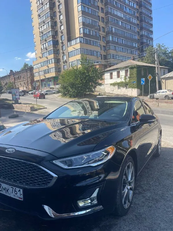 Ford fusion 2019 sel 1.5 ecoboost (184 л. с.) 1 владелец, в собственности 2 года. пробег 190 000 км. отличное состояние. кузов в родной краске. двигатель 2021 года, классический автомат (не робот). комплектация: кожа, люк, подогрев сидений, sync 3, carplay/android auto, адаптивный круиз, камера, парктроники, контроль слепых зон. обмен — только с доплатой от 950 000 ₽. автотека по запросу. осмотр: ростов-на-дону, западный. цена: 1 550 000 ₽ срочно. тел. : +7 (989) 533-08-66 вк: vk. ru/id138489116 - фотография - 6