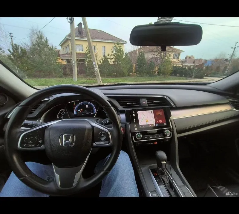 🚗марка модель: honda civic 🗓️год выпуска: 2018 💵цена: 1 835 000 🕹️кпп: вариатор 🛢️объём: 1.5 turbo 182 л. с. ⛽тип двигателя: бензин 🏃🏻‍♂️пробег: 100 000 км 🏙️город: ростов-на-дону телефон: 89376327222 велюровый салон; камеры заднего и бокового видов; двухзонный климат-контроль; люк; подогрев передних сидений; подогрев зеркал заднего (бокового) видов; бесключевой доступ; кожаный руль и селектор кпп; виртуальная приборная панель; мультируль; автозапуск; 2 ключа; большой монитор мультимедии. качественная шви салона и арок; антихром; качественный свет (были установлены лазерные 3-х чиповые светодиодные линзы, покрашен пластик внутри фары, а так же установлены светодиодные лампы в дальний свет и противотуманные фары); активирован carplay\android avto; новая зимняя резина; проведено то; силиконовые рамки rcs; 3d lux коврики; коврик в багажник; https://www. avito. ru/donetsk/avtomobili/honda_civic_1.5_cvt_2018_100_000_km_7865131190?utm_campaign=native&utm_medium=item_page_android&utm_source=soc_sharing_seller - фотография - 9