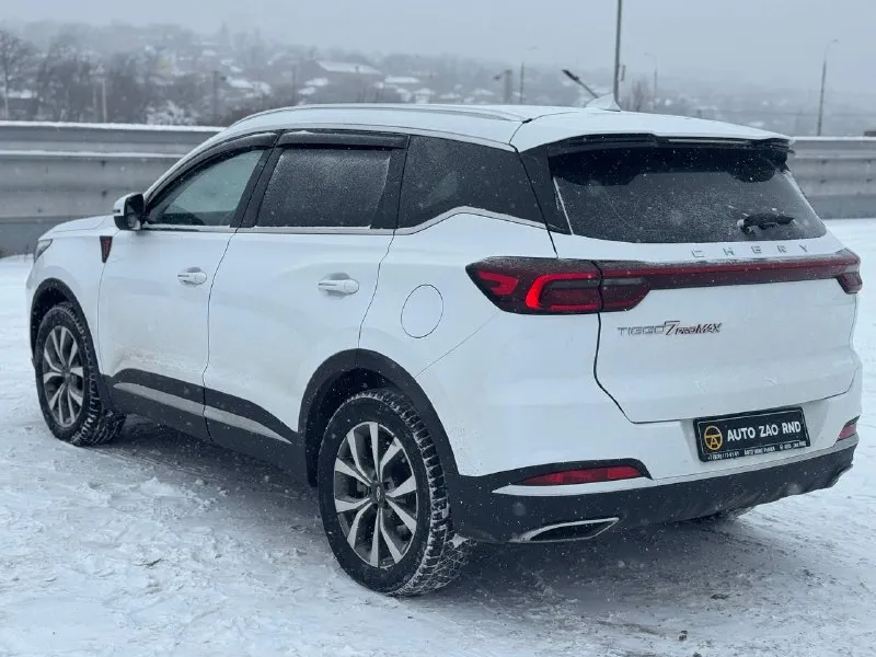 🏁в продаже chery tiggo 7 pro max год выпуска: 2023 пробег на табло: 78 000 км птс : электронный, юр. чистый двигатель: 1.5 бензин трансмиссия: cvt vin: lvvdb21b3pd745793 цена: 1 480 000 руб. 📞 + 7 (928) 113-61-61 адрес: г. ростов-на-дону, тц «сиверс», пр. сиверса, 23 – как нас найти способы оплаты: — наличные; — кредит (20 банков); — безнал без ндс; — обмен на ваш авто. больше подробностей об авто и способах оплаты узнавайте у менеджера @autozaorndbot ______________ смотрите все авто в наличии – https://autozao. ru/ 🗺️ присоединяйтесь к авто зао в других городах: — москва — краснодар — екатеринбург - фотография - 3