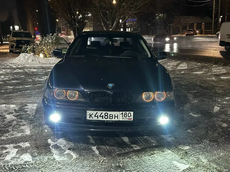 Срочно! 2001 год. bmw e39 530i мотор м54b30 коробка автомат! технически в хорошем состоянии! кузов в... - фотография