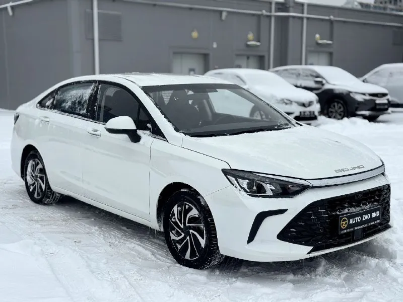 🏁в продаже baic u5 год выпуска: 2023 пробег на табло: 49 000км птс: электронный, юр. чистый двигатель: 1.5 бензин трансмиссия: cvt vin: xwdclsac2p0000624 цена: 1 100 000 руб. 📞 + 7 (928) 113-61-61 адрес: г. ростов-на-дону, тц «сиверс», пр. сиверса, 23 – как нас найти способы оплаты: — наличные; — кредит (20 банков); — безнал без ндс; — обмен на ваш авто. больше подробностей об авто и способах оплаты узнавайте у менеджера @autozaorndbot ______________ смотрите все авто в наличии – https://autozao. ru/ 🗺️ присоединяйтесь к авто зао в других городах: — москва — краснодар — екатеринбург - фотография - 2