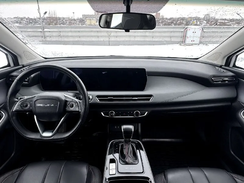 🏁в продаже baic u5 год выпуска: 2023 пробег на табло: 49 000км птс: электронный, юр. чистый двигатель: 1.5 бензин трансмиссия: cvt vin: xwdclsac2p0000624 цена: 1 100 000 руб. 📞 + 7 (928) 113-61-61 адрес: г. ростов-на-дону, тц «сиверс», пр. сиверса, 23 – как нас найти способы оплаты: — наличные; — кредит (20 банков); — безнал без ндс; — обмен на ваш авто. больше подробностей об авто и способах оплаты узнавайте у менеджера @autozaorndbot ______________ смотрите все авто в наличии – https://autozao. ru/ 🗺️ присоединяйтесь к авто зао в других городах: — москва — краснодар — екатеринбург - фотография - 5