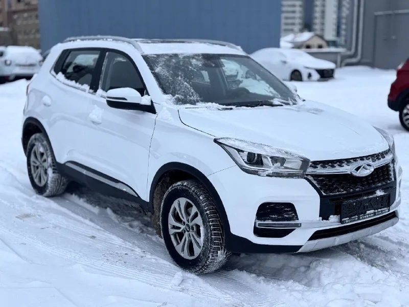 🏁в продаже chery tiggo 4 год выпуска: 2022 пробег на табло: 50 000км птс: электронный, юр. чистый двигатель: 1.5 бензин трансмиссия: cvt vin: lvvdb21b0nd900314 цена: 1 050 000 руб. 📞 + 7 (928) 113-61-61 адрес: г. ростов-на-дону, тц «сиверс», пр. сиверса, 23 – как нас найти способы оплаты: — наличные; — кредит (20 банков); — безнал без ндс; — обмен на ваш авто. больше подробностей об авто и способах оплаты узнавайте у менеджера @autozaorndbot _____________ смотрите все авто в наличии – https://autozao. ru/ 🗺️ присоединяйтесь к авто зао в других городах: — москва — краснодар — екатеринбург - фотография - 2