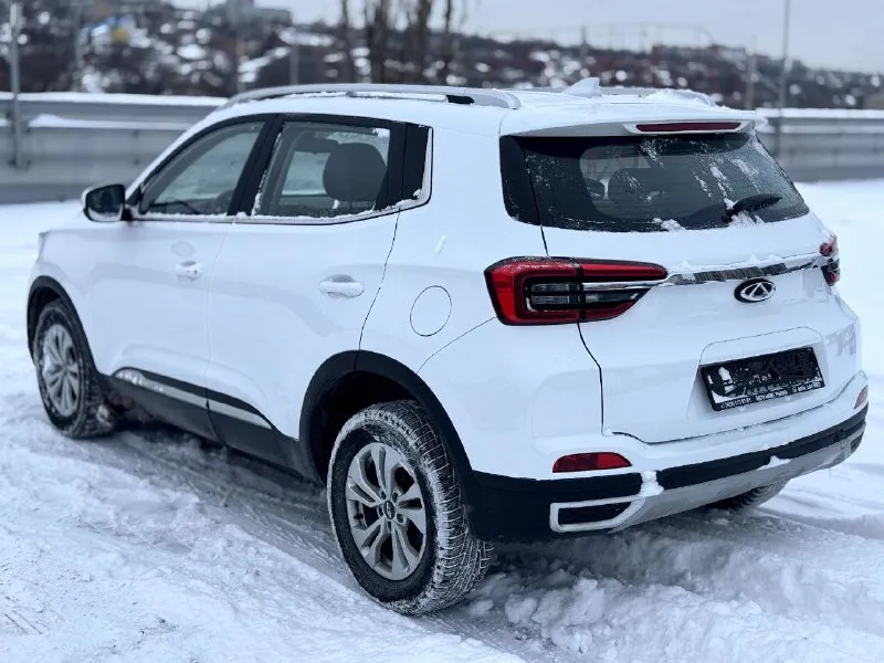 🏁в продаже chery tiggo 4 год выпуска: 2022 пробег на табло: 50 000км птс: электронный, юр. чистый двигатель: 1.5 бензин трансмиссия: cvt vin: lvvdb21b0nd900314 цена: 1 050 000 руб. 📞 + 7 (928) 113-61-61 адрес: г. ростов-на-дону, тц «сиверс», пр. сиверса, 23 – как нас найти способы оплаты: — наличные; — кредит (20 банков); — безнал без ндс; — обмен на ваш авто. больше подробностей об авто и способах оплаты узнавайте у менеджера @autozaorndbot _____________ смотрите все авто в наличии – https://autozao. ru/ 🗺️ присоединяйтесь к авто зао в других городах: — москва — краснодар — екатеринбург - фотография - 3