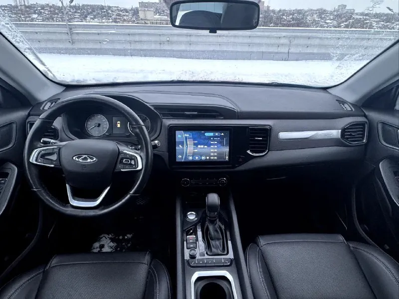 🏁в продаже chery tiggo 4 год выпуска: 2022 пробег на табло: 50 000км птс: электронный, юр. чистый двигатель: 1.5 бензин трансмиссия: cvt vin: lvvdb21b0nd900314 цена: 1 050 000 руб. 📞 + 7 (928) 113-61-61 адрес: г. ростов-на-дону, тц «сиверс», пр. сиверса, 23 – как нас найти способы оплаты: — наличные; — кредит (20 банков); — безнал без ндс; — обмен на ваш авто. больше подробностей об авто и способах оплаты узнавайте у менеджера @autozaorndbot _____________ смотрите все авто в наличии – https://autozao. ru/ 🗺️ присоединяйтесь к авто зао в других городах: — москва — краснодар — екатеринбург - фотография - 5