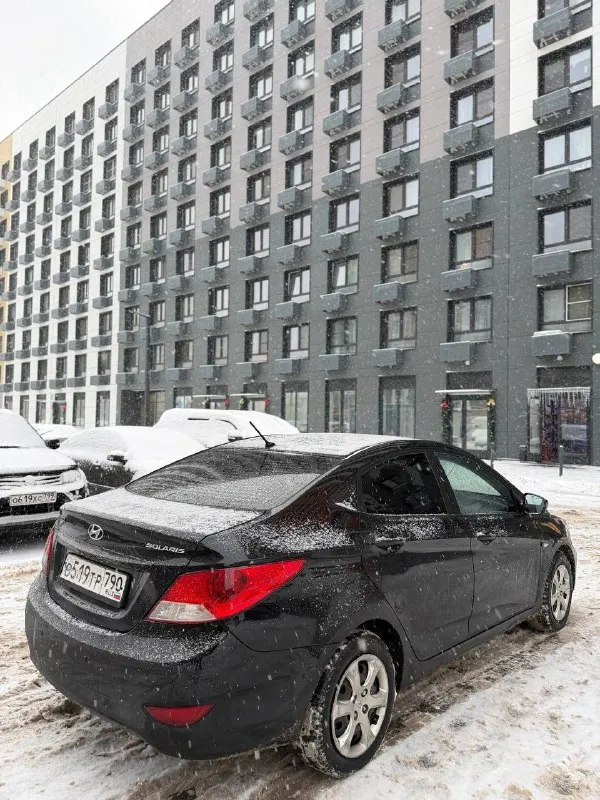 Объем: 1.4 107 лс тип двигателя:бензин коробка:автомат птс оригинал отличная отчёт без выплат красивый черный цвет хорошая комплектация резина зима хорошая аудиосистема 4 стеклоподъемника подогрев лобового стекла и заднего подогрев сидений табло без ошибок техника в идеальном состоянии кондей морозит кузов выглядит отлично двигатель работает идеально акпп в идеальном состоянии без рывков и пинков !! вся обслужена от а доя !! юридически чистая что еще добавить не знаю 🤷‍♂️ 620₽ торг присутствует у капота реальному покупателю !!! 89966136069 - фотография - 2