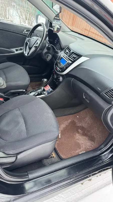 Объем: 1.4 107 лс тип двигателя:бензин коробка:автомат птс оригинал отличная отчёт без выплат красивый черный цвет хорошая комплектация резина зима хорошая аудиосистема 4 стеклоподъемника подогрев лобового стекла и заднего подогрев сидений табло без ошибок техника в идеальном состоянии кондей морозит кузов выглядит отлично двигатель работает идеально акпп в идеальном состоянии без рывков и пинков !! вся обслужена от а доя !! юридически чистая что еще добавить не знаю 🤷‍♂️ 620₽ торг присутствует у капота реальному покупателю !!! 89966136069 - фотография - 8