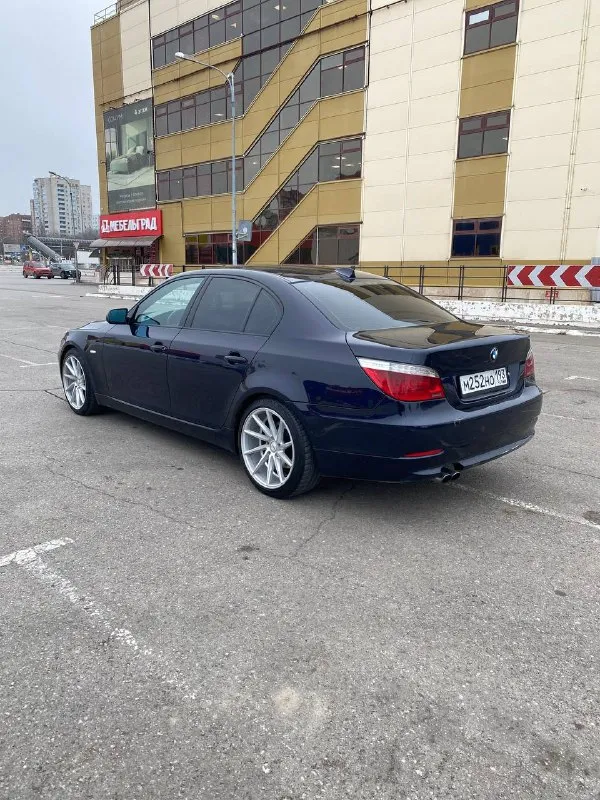 Bmw e60 525 машина оформлена на меня я хозяин новые тормоза рейка перебрана, новый насос гура диски... - фотография