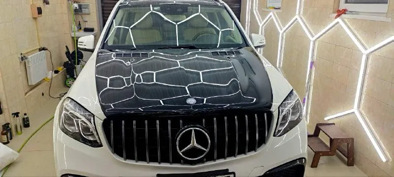 В новом году - с обновленным авто детейлинг-центр fdi style 161 /зашитая ссылка на канал/ приглашает на услуги: детейл-мойка - от 2500 ₽ • химчистка салона - от 5500 ₽ полировка, шлифовка фар - от 3500 ₽ за комплект оклейка фар пленками • оклейка авто любыми видами пленок - ремонт трещин и сколов ! только в январе - скидка 15% на эти виды услуг пишите напрямую менеджеру и записывайтесь на ближайшие даты: whatsapp: https://wa. me/79885523367 telegram: @vadimfdistyle161 звонок: +79885523367 ул. школьная 5а - фотография - 2