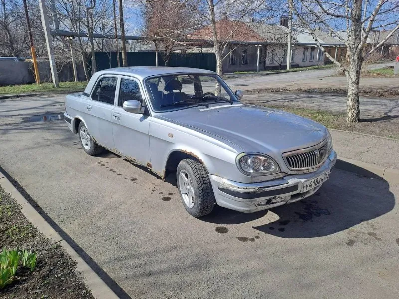 Продаю волга 31105, 2004г, карб я 3 хозяин на ходу движок, коробка, документы в полном порядке по ку... - фотография