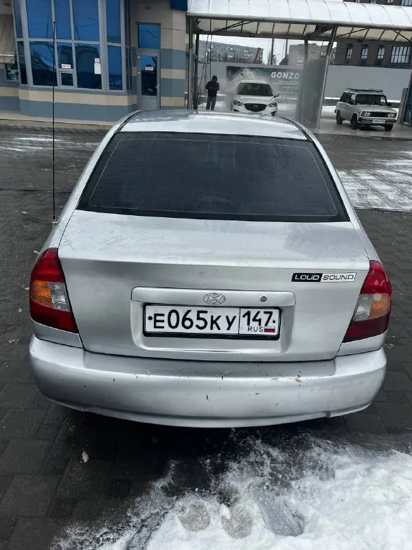 Хендай акцент 2001 265000 механика 1.6 бензин 330000 азов 8-993-455-32-95 мотор не дымит на троит поменял все расходники (масло, грм, свечи, бронепровода, фильтра ) ходовка мягенькая кпп без хрустов и выбиваний втыкается пальцем хороший торг быстрым - фотография - 3