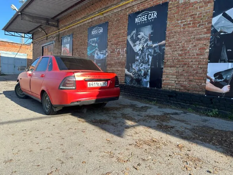 Приора 2013 год 200 пробега батайск срочно продаётся, есть куда надо приложить руки, машина продаётс... - фотография