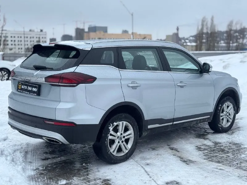 🏁в продаже geely atlas pro год выпуска: 2023 пробег на табло: 65 000 км птс: электронный двигатель: 1.5 бензин трансмиссия: at vin: y4k8722z3pb305130 цена: 1 440 000 руб 📞 +7 (938) 130-35-61 адрес: г. ростов-на-дону, тц «сиверс», пр. сиверса, 23 – как нас найти способы оплаты: — наличные; — кредит (20 банков); — безнал без ндс; — обмен на ваш авто. больше подробностей об авто и способах оплаты узнавайте у менеджера в @autozaorndbot ___________ смотрите все авто в наличии – https://autozao. ru/ 🗺️ присоединяйтесь к авто зао в других городах: — москва — краснодар - фотография - 4