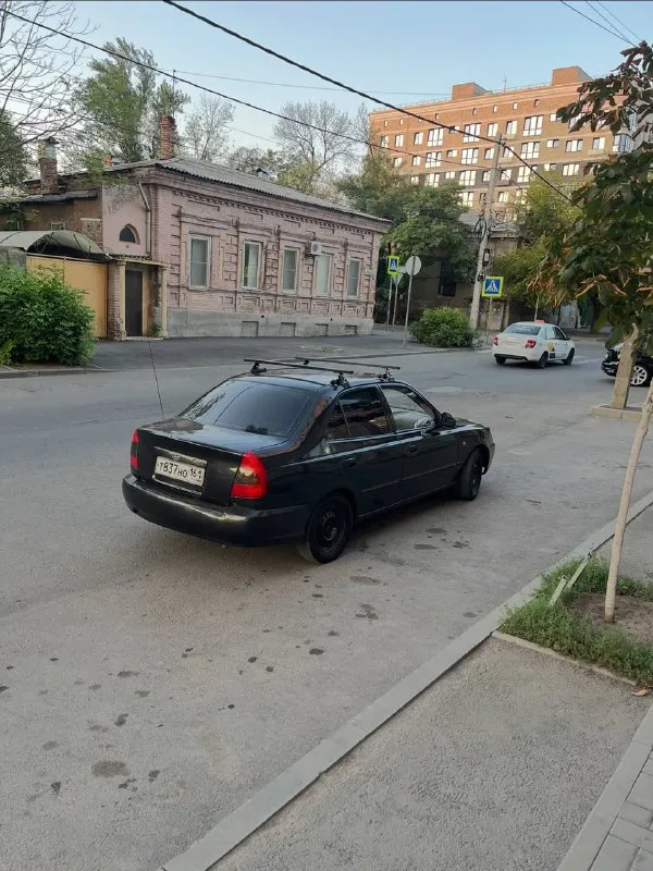 Добрый день. продается акцент, на автомате. есть ограничения на переоформление, долг 200к. на бензин... - фотография