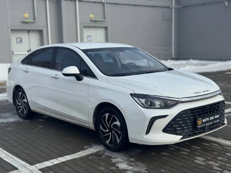 🏁в продаже baic u5 plus год выпуска: 2023 пробег на табло: 56 000 км птс: электронный, юр. чистый двигатель: 1.5 бензин трансмиссия: cvt vin: xwdclsac3p0001927 цена: 1 110 000 новая цена: 1 090 000 руб. 📞 +7 (938) 130-35-61 адрес: г. ростов-на-дону, тц «сиверс», пр. сиверса, 23 – как нас найти способы оплаты: — наличные; — кредит (20 банков); — безнал без ндс; — обмен на ваш авто. больше подробностей об авто и способах оплаты узнавайте у менеджера в @autozaorndbot ___________ смотрите все авто в наличии – https://autozao. ru/ 🗺️ присоединяйтесь к авто зао в других городах: — москва — краснодар — екатеринбург - фотография - 2