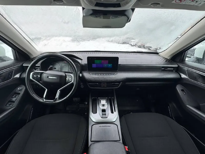 🏁в продаже haval jolion год выпуска: 2023 пробег на табло: 58 000 км птс: электронный, юр. чистый двигатель: 1.5 бензин трансмиссия: amt vin: xzgee04a4pa844803 цена: 1 270 000 новая цена: 1 230 000 руб. 📞 +7 (938) 130-35-61 адрес: г. ростов-на-дону, тц «сиверс», пр. сиверса, 23 – как нас найти способы оплаты: — наличные; — кредит (20 банков); — безнал без ндс; — обмен на ваш авто. больше подробностей об авто и способах оплаты узнавайте у менеджера @autozaorndbot ___________ смотрите все авто в наличии – https://autozao. ru/ 🗺️ присоединяйтесь к авто зао в других городах: — москва — краснодар — екатеринбург - фотография - 5